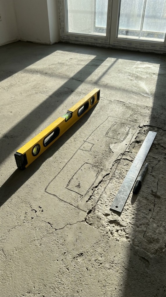 Перепад уровня стяжки